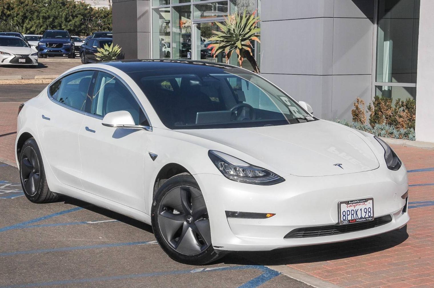 TESLA MODEL 3 2020 5YJ3E1EAXLF660333 image